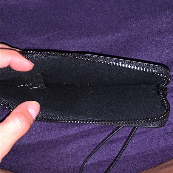 Kendall + Kylie Card Wristlet - Picture 4 of 8